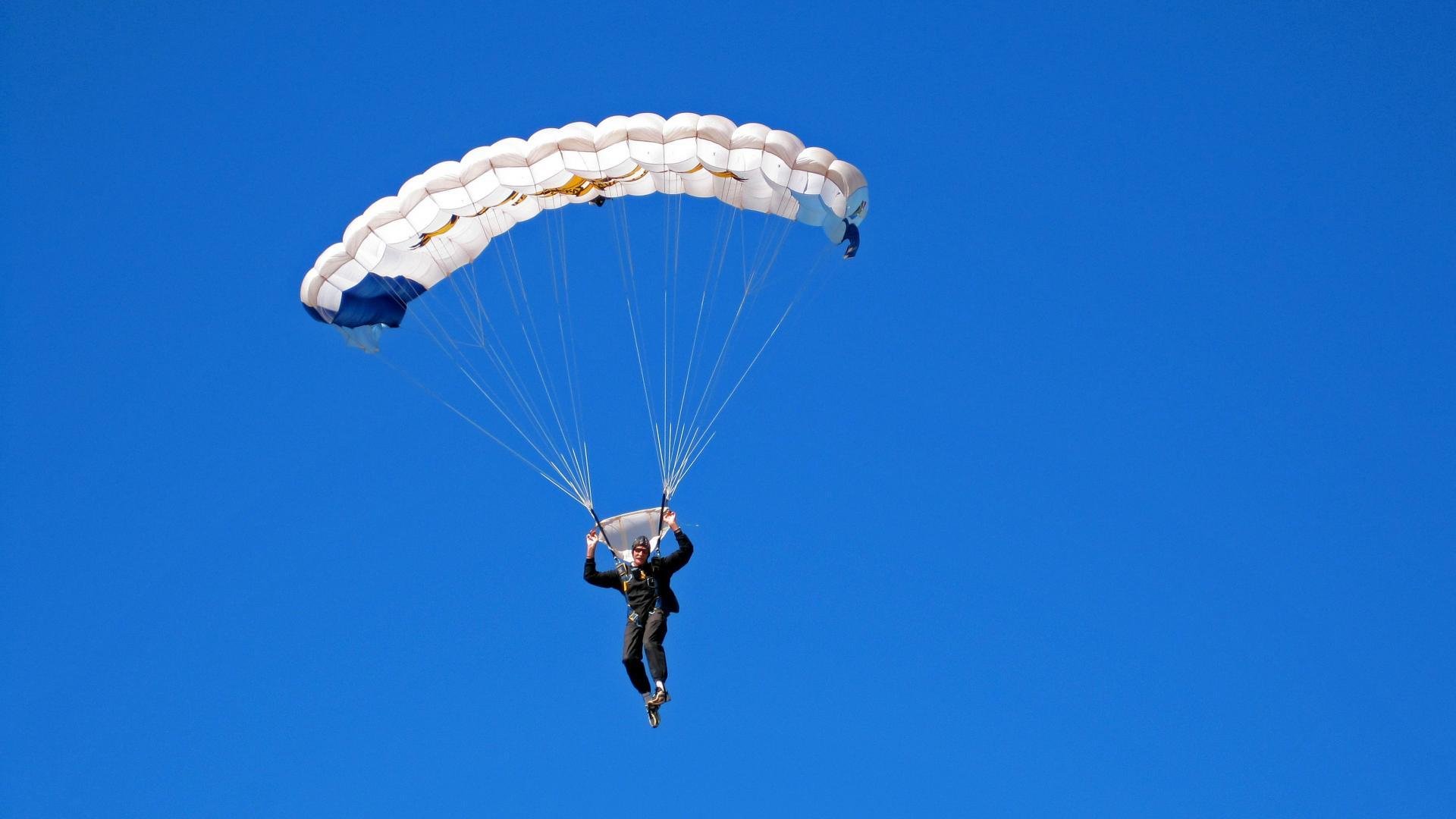 新加坡乒乓球队未来发展战略：从青训到国际舞台，新加坡乒乓球国手